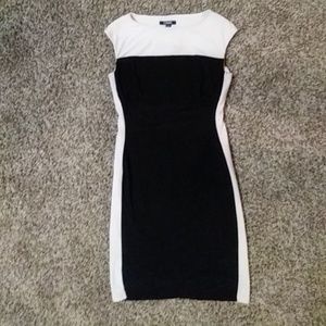 Chaps dress size small